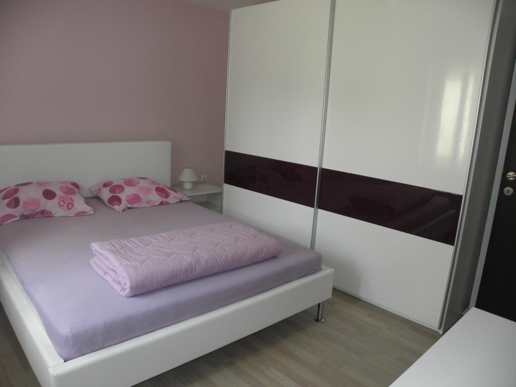 Apartment Jartic ベティナ 部屋 写真